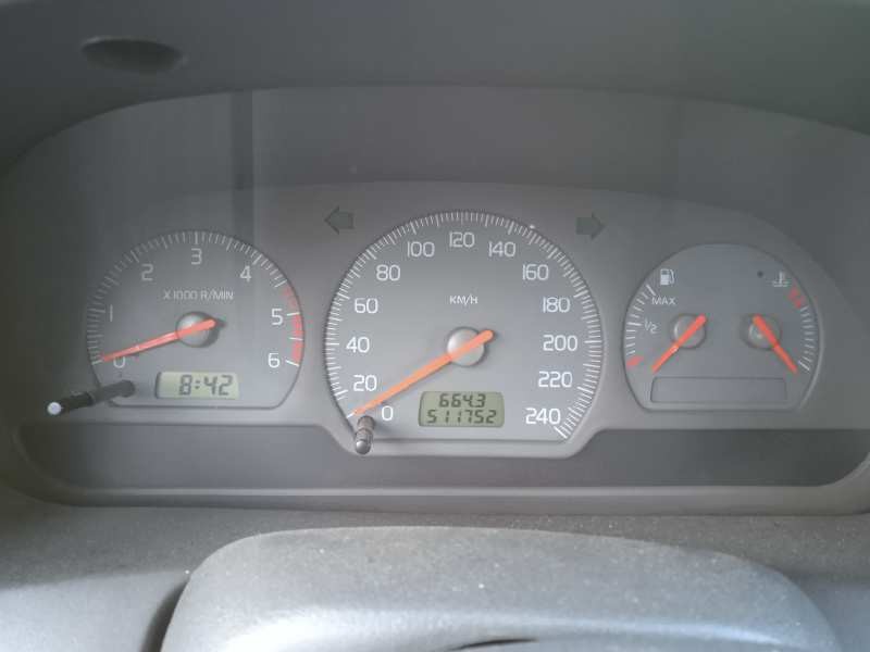 volvo s40 berlina del año 2001