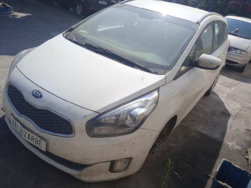 kia carens ( ) del año 2016