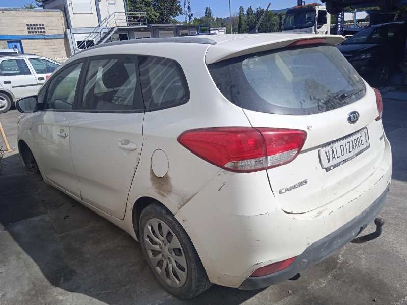 kia carens ( ) del año 2016