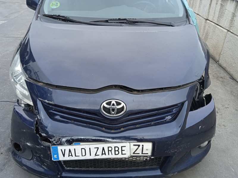 toyota verso del año 2010