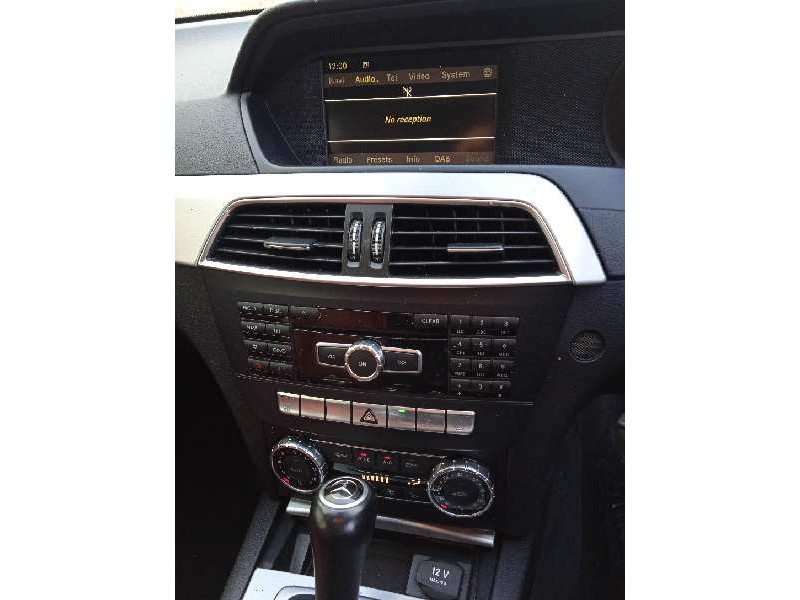 mercedes-benz clase c (w204) coupe del año 2012