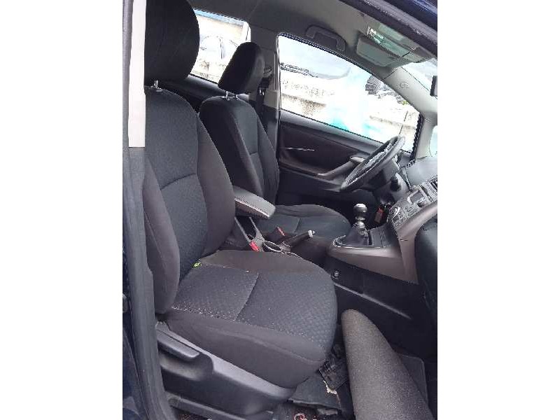 toyota verso del año 2010