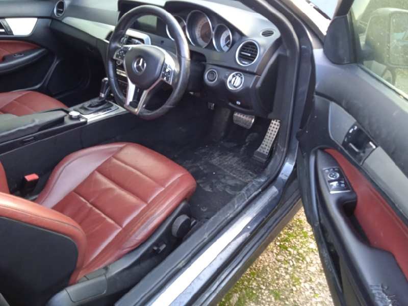 mercedes-benz clase c (w204) coupe del año 2012