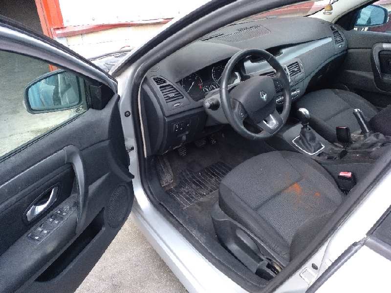 renault laguna iii del año 2008