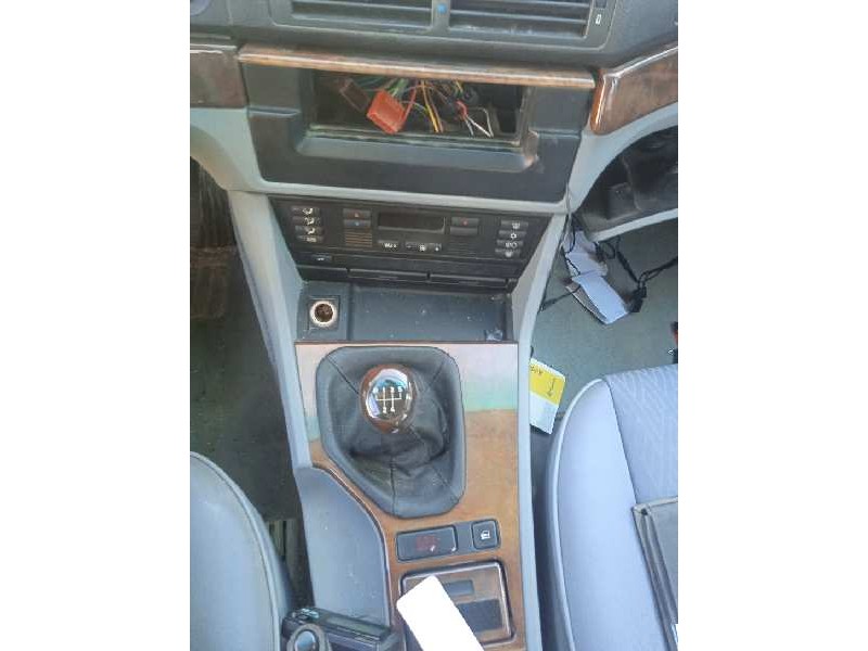 bmw serie 5 berlina (e39) del año 2002