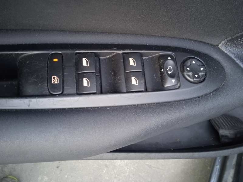 citroën c4 lim. del año 2012