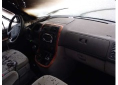 kia carnival ii del año 2006 2