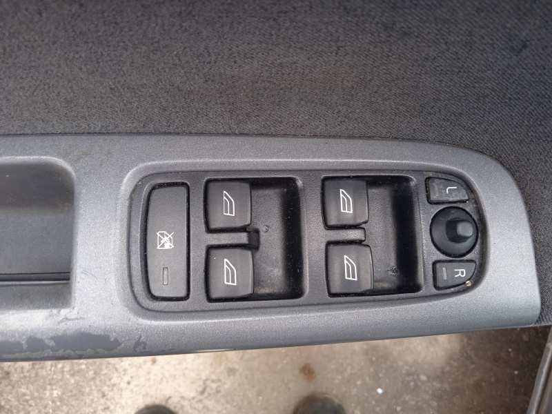 volvo s40 berlina del año 2007