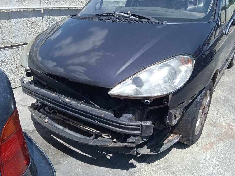 peugeot 807 del año 2005