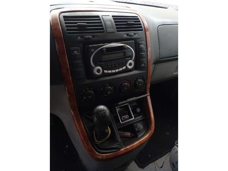 kia carnival ii del año 2006