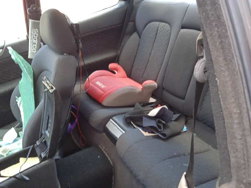 mercedes-benz clase clk (w208) coupe del año 2000