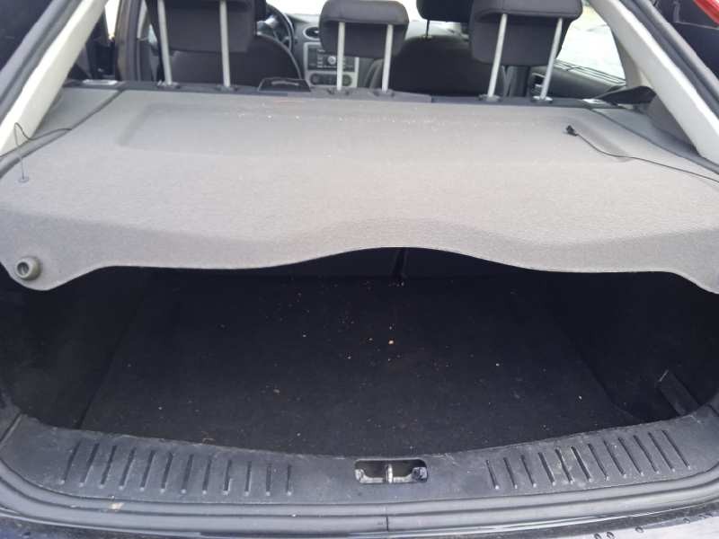 ford focus berlina (cap) del año 2005