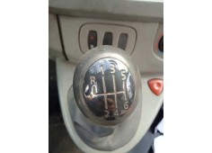 opel vivaro del año 2006 2