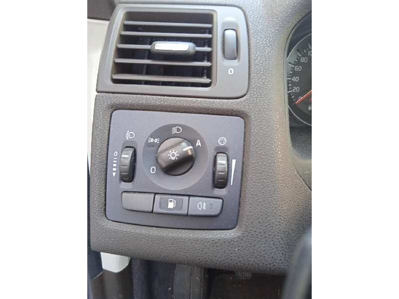 volvo c30 del año 2012