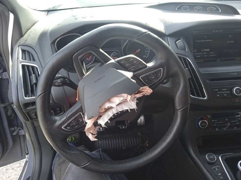 ford focus lim. del año 2015