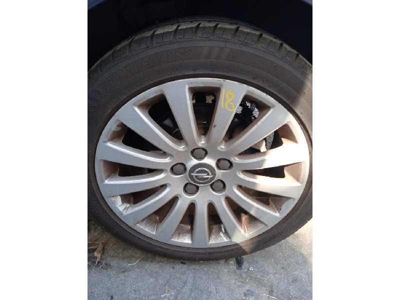 opel insignia berlina del año 2009