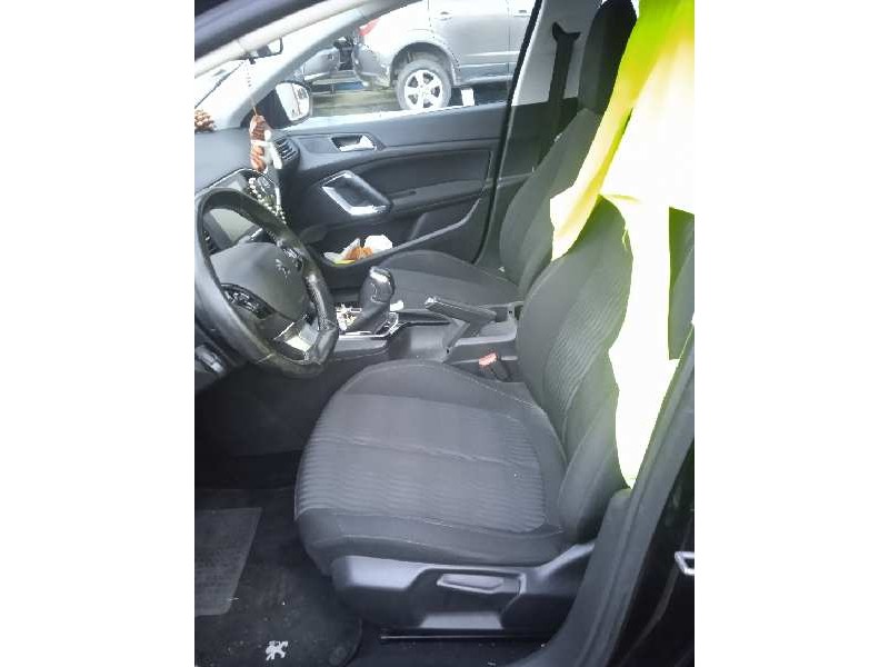 peugeot 308 sw del año 2015