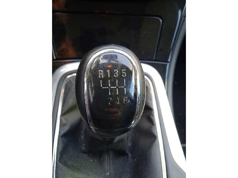 opel insignia berlina del año 2009