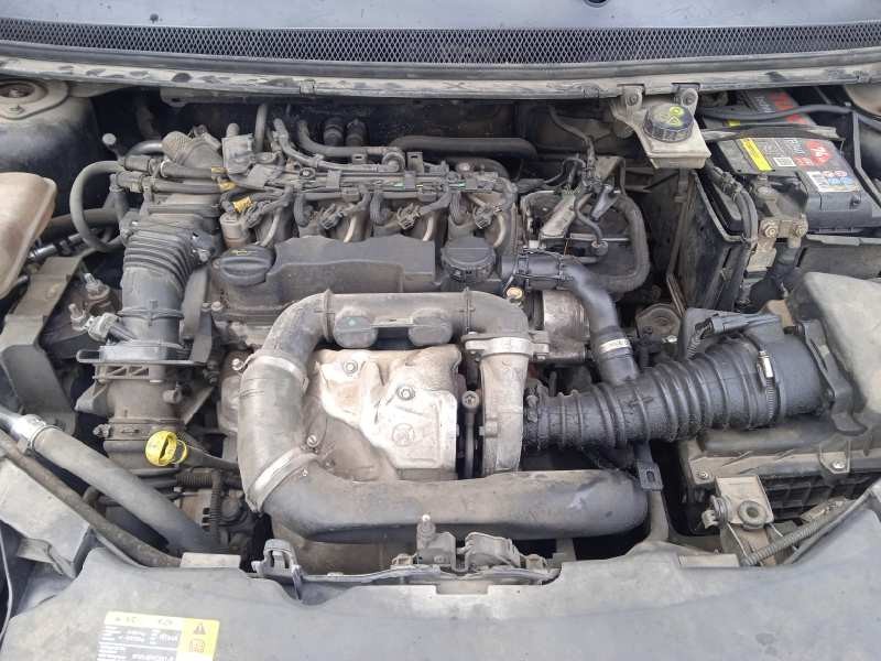 ford focus berlina (cap) del año 2005