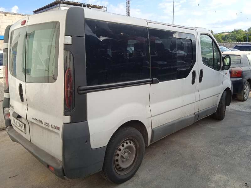 opel vivaro del año 2006