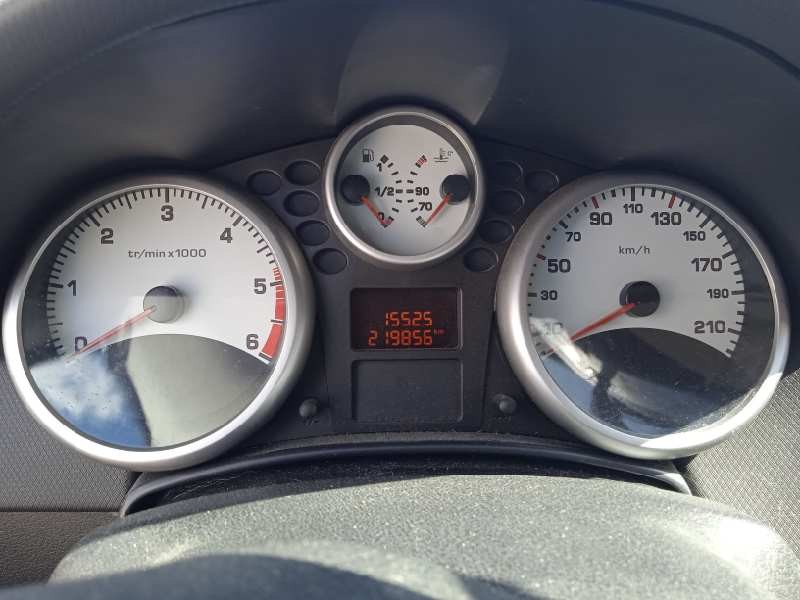 peugeot 207 del año 2007