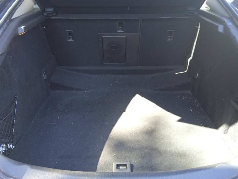 opel insignia berlina del año 2009