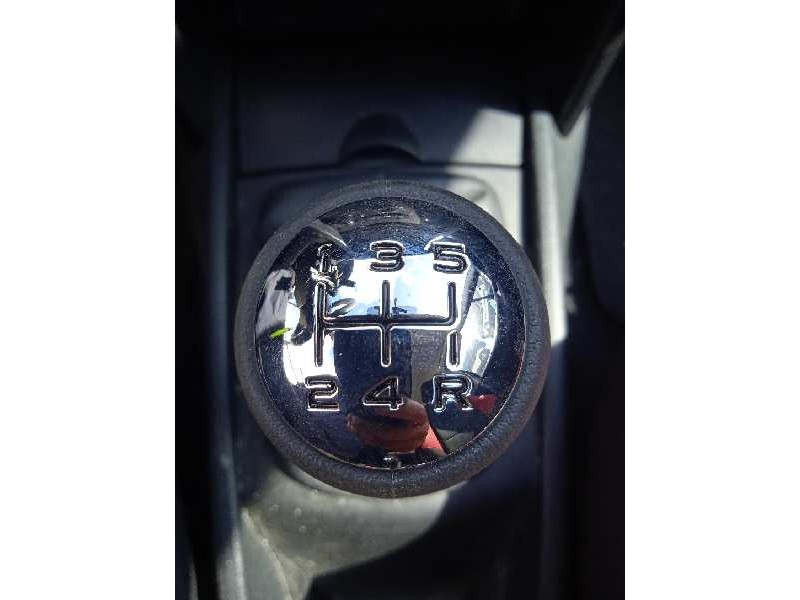 peugeot 207 del año 2007