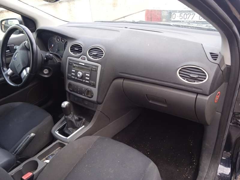 ford focus berlina (cap) del año 2005
