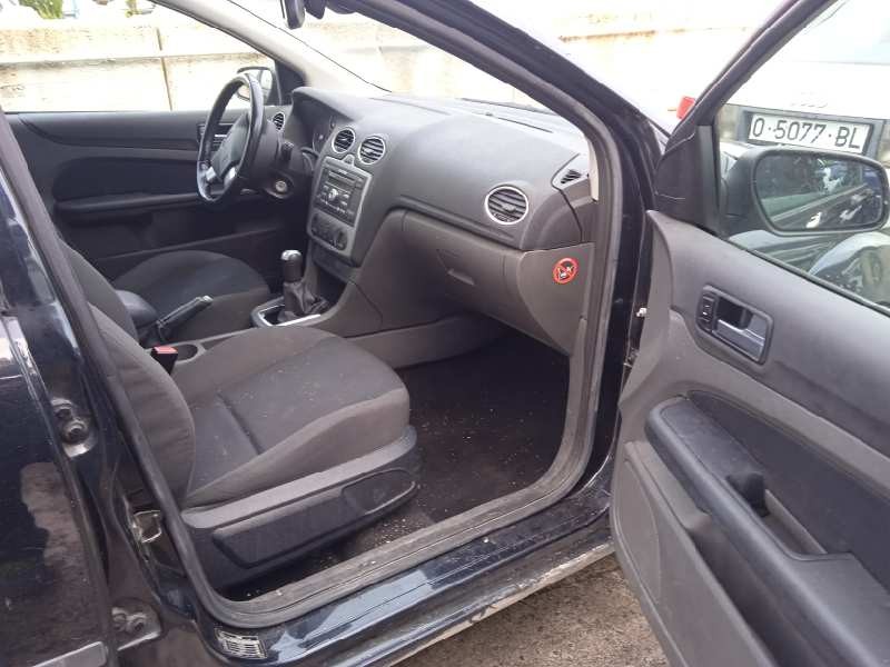 ford focus berlina (cap) del año 2005