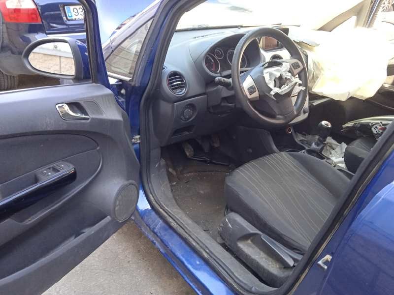 opel corsa d del año 2006