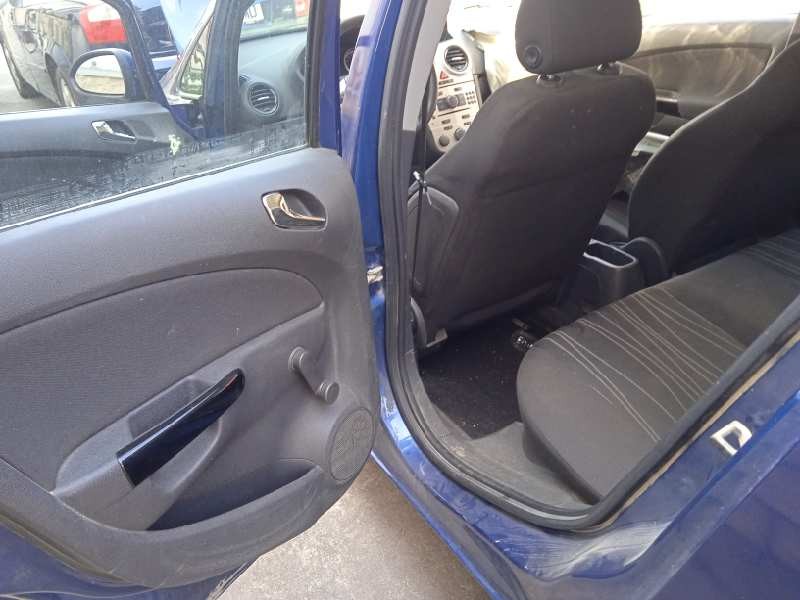 opel corsa d del año 2006