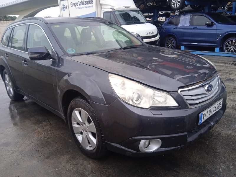 subaru legacy kombi/outback b14 del año 2010