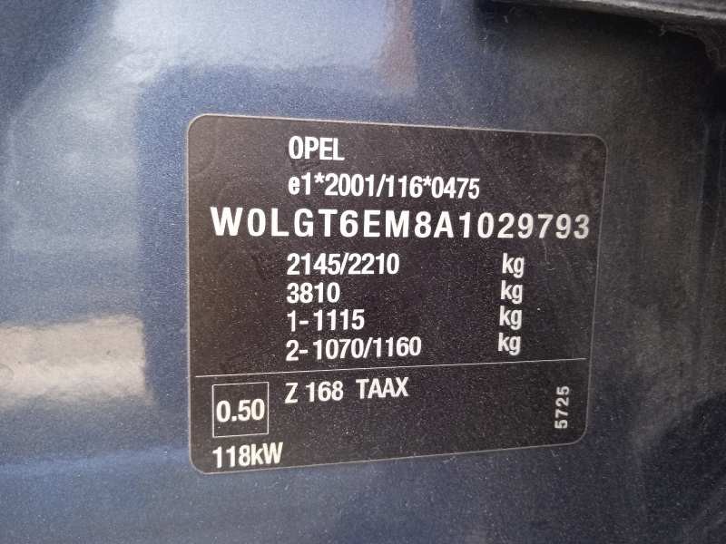 opel insignia berlina del año 2009