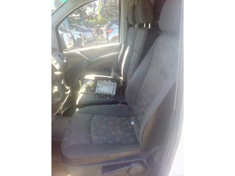mercedes-benz vito (w639) basic, combi del año 2006