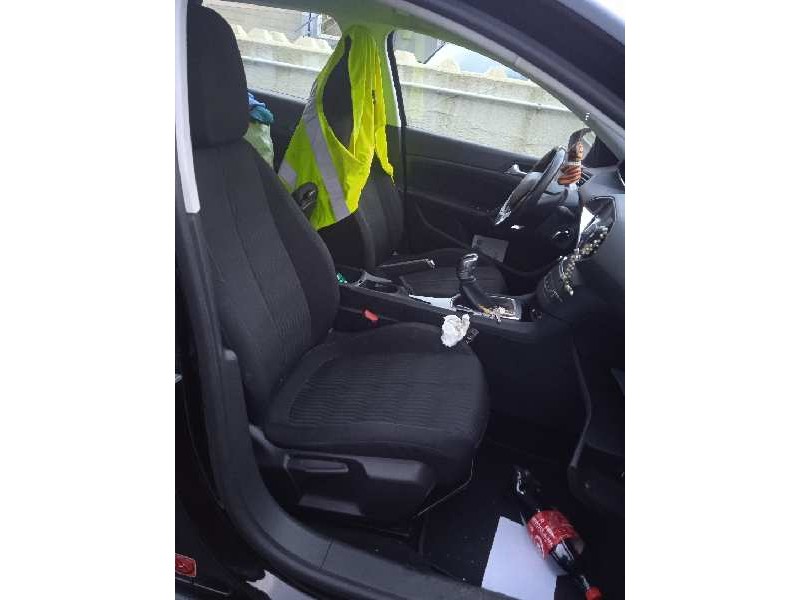 peugeot 308 sw del año 2015