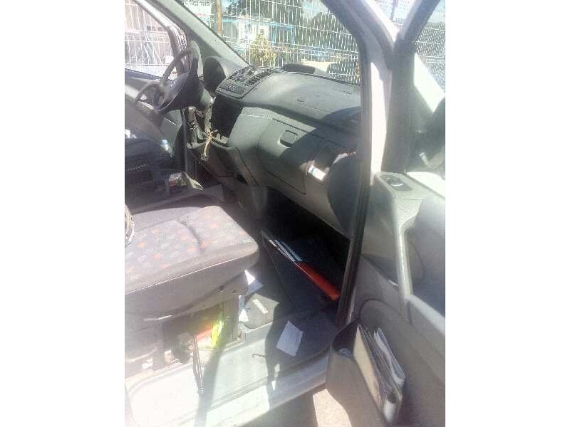mercedes-benz vito (w639) basic, combi del año 2006