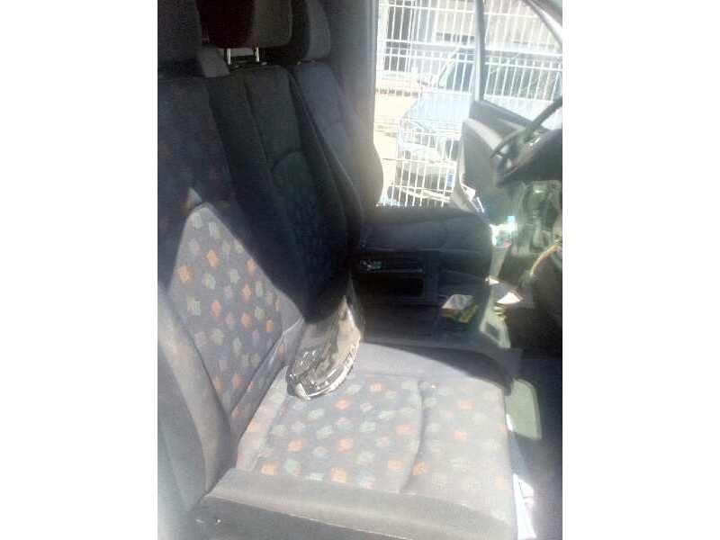 mercedes-benz vito (w639) basic, combi del año 2006