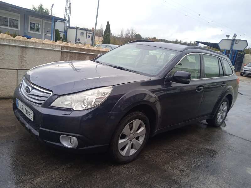 subaru legacy kombi/outback b14 del año 2010