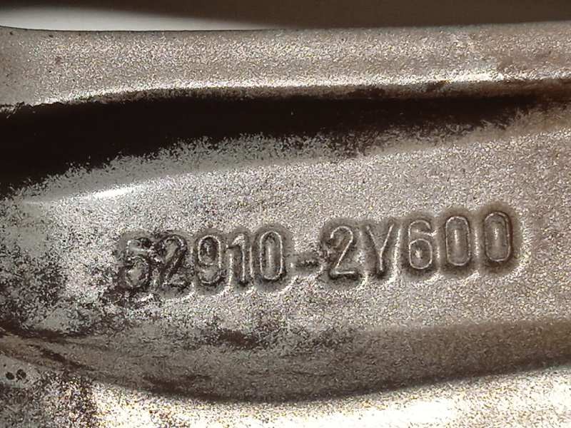 Recambio de llanta para hyundai ix35 1.7 crdi cat referencia OEM IAM 529102Y600  