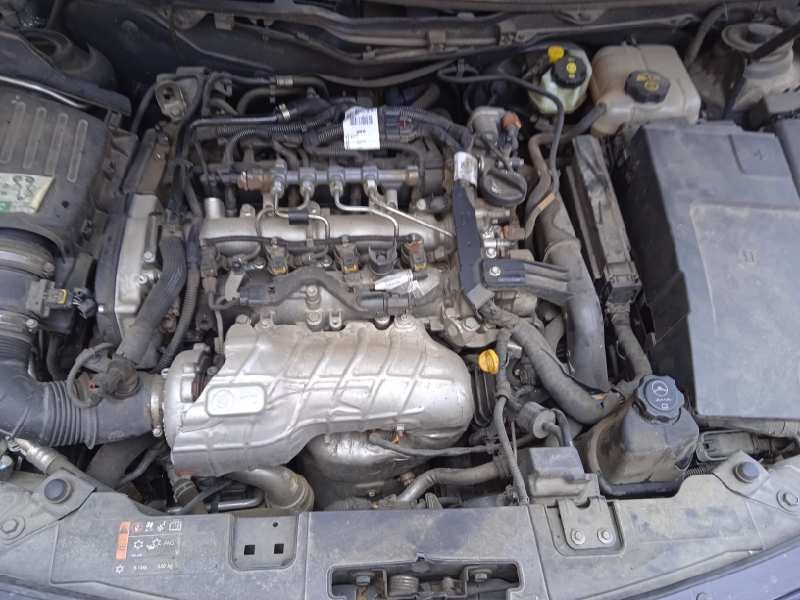 opel insignia berlina del año 2011