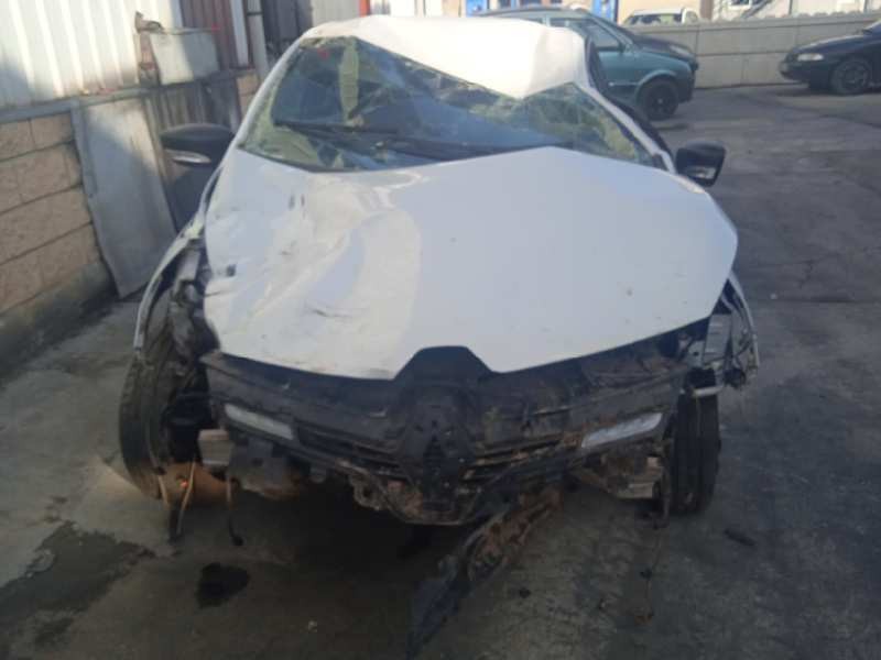 renault clio iv del año 2014