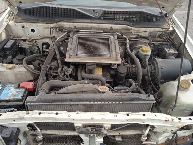 nissan terrano/terrano.ii (r20) del año 2004