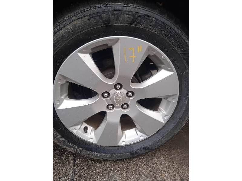 subaru legacy kombi/outback b14 del año 2010