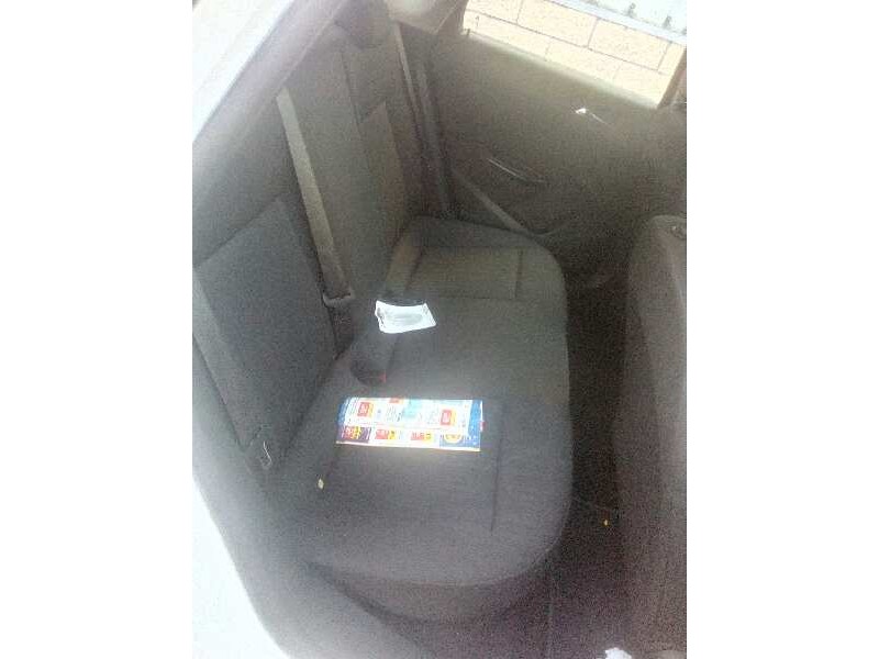 opel astra j lim. del año 2011