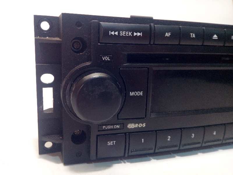 Recambio de sistema audio / radio cd para jeep compass 2.0 crd cat referencia OEM IAM P05091509AG  5091509AG