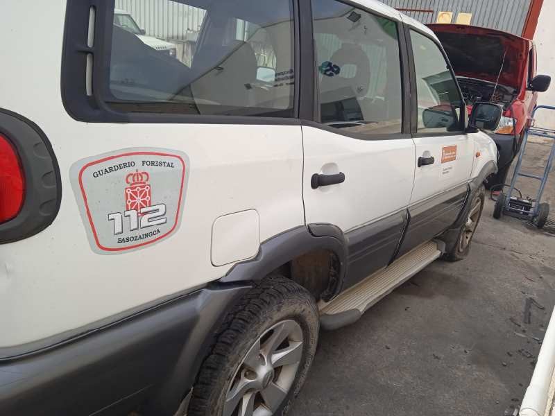 nissan terrano/terrano.ii (r20) del año 2004