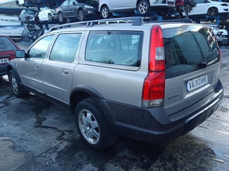 volvo v70 familiar del año 2003