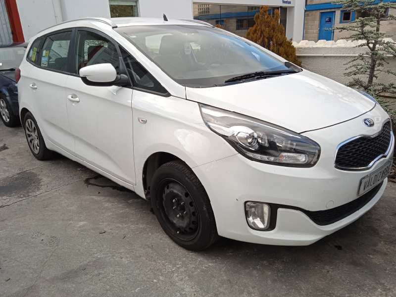 kia carens ( ) del año 2014