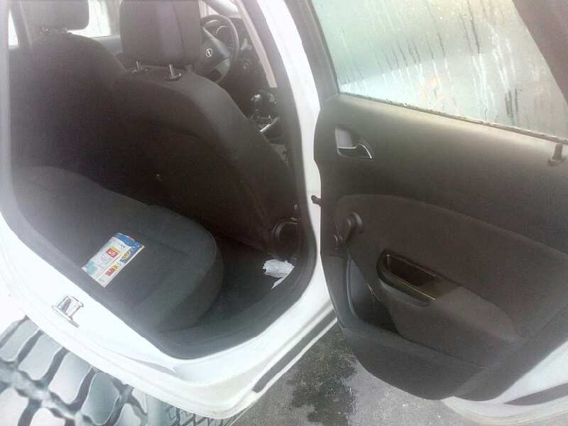 opel astra j lim. del año 2011