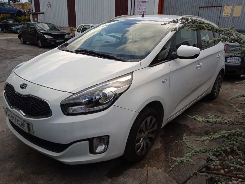 kia carens ( ) del año 2014